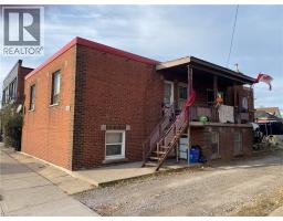 1373 BARTON Street E, Hamilton, Ontario