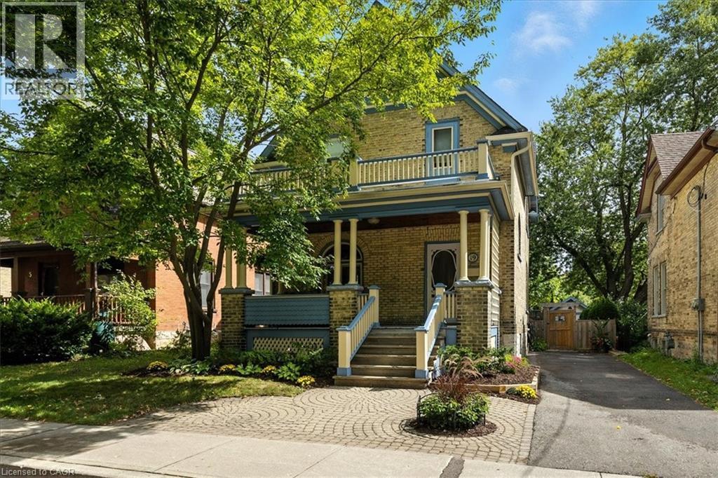 19 Richmond Avenue, Kitchener, Ontario  N2G 1Z1 - Photo 4 - 40767203