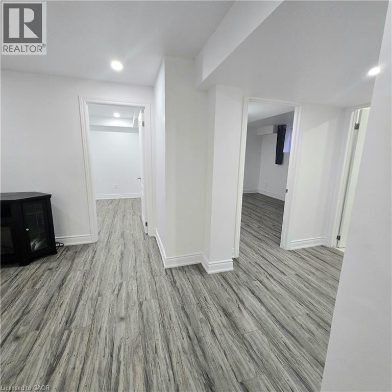 45 Fletcher Road Unit# Basement, Stoney Creek, Ontario  L0R 1P0 - Photo 14 - 40760381