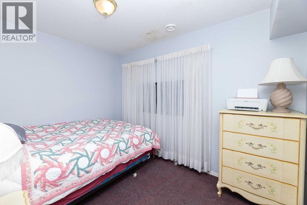 1618 Ocean Beach Esplanade, Gibsons, British Columbia  V0N 1V5 - Photo 20 - R3030174