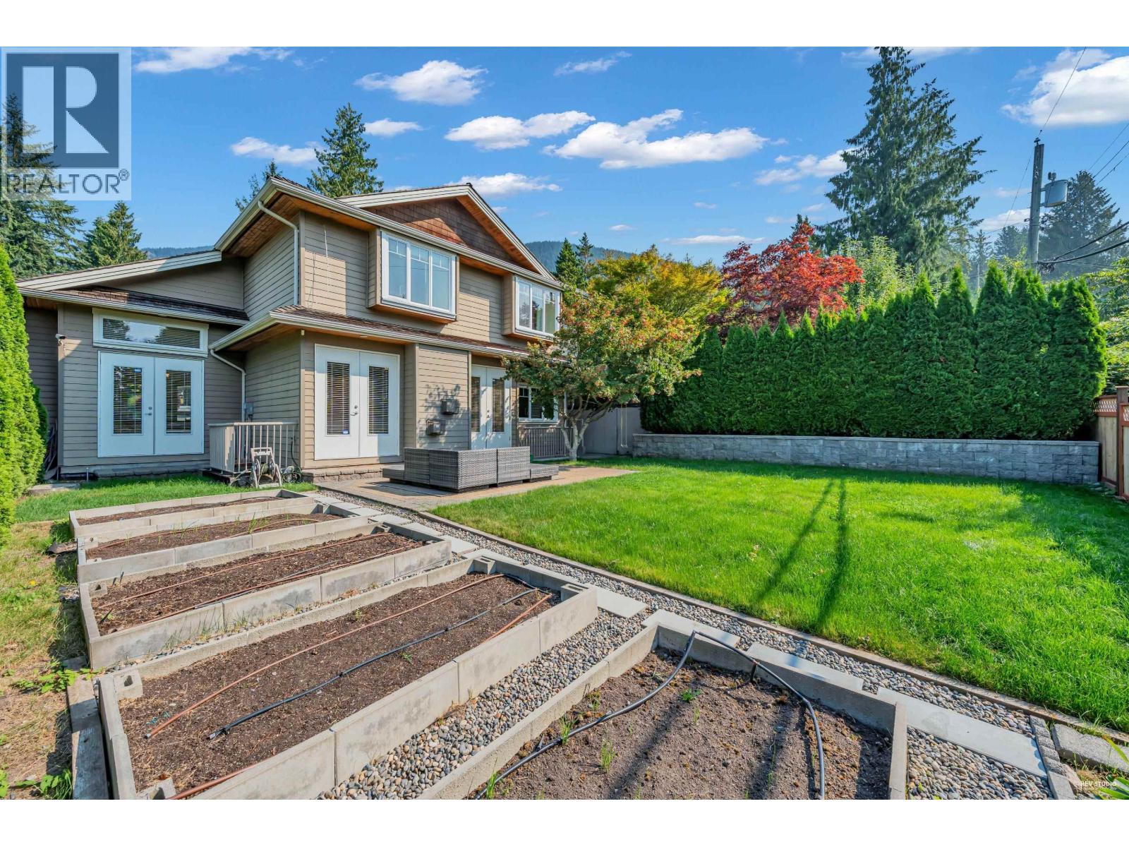 843 Canyon Boulevard, North Vancouver, British Columbia  V7R 2J7 - Photo 39 - R3044617