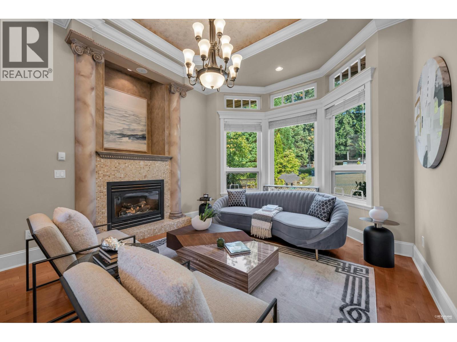 843 Canyon Boulevard, North Vancouver, British Columbia  V7R 2J7 - Photo 6 - R3044617