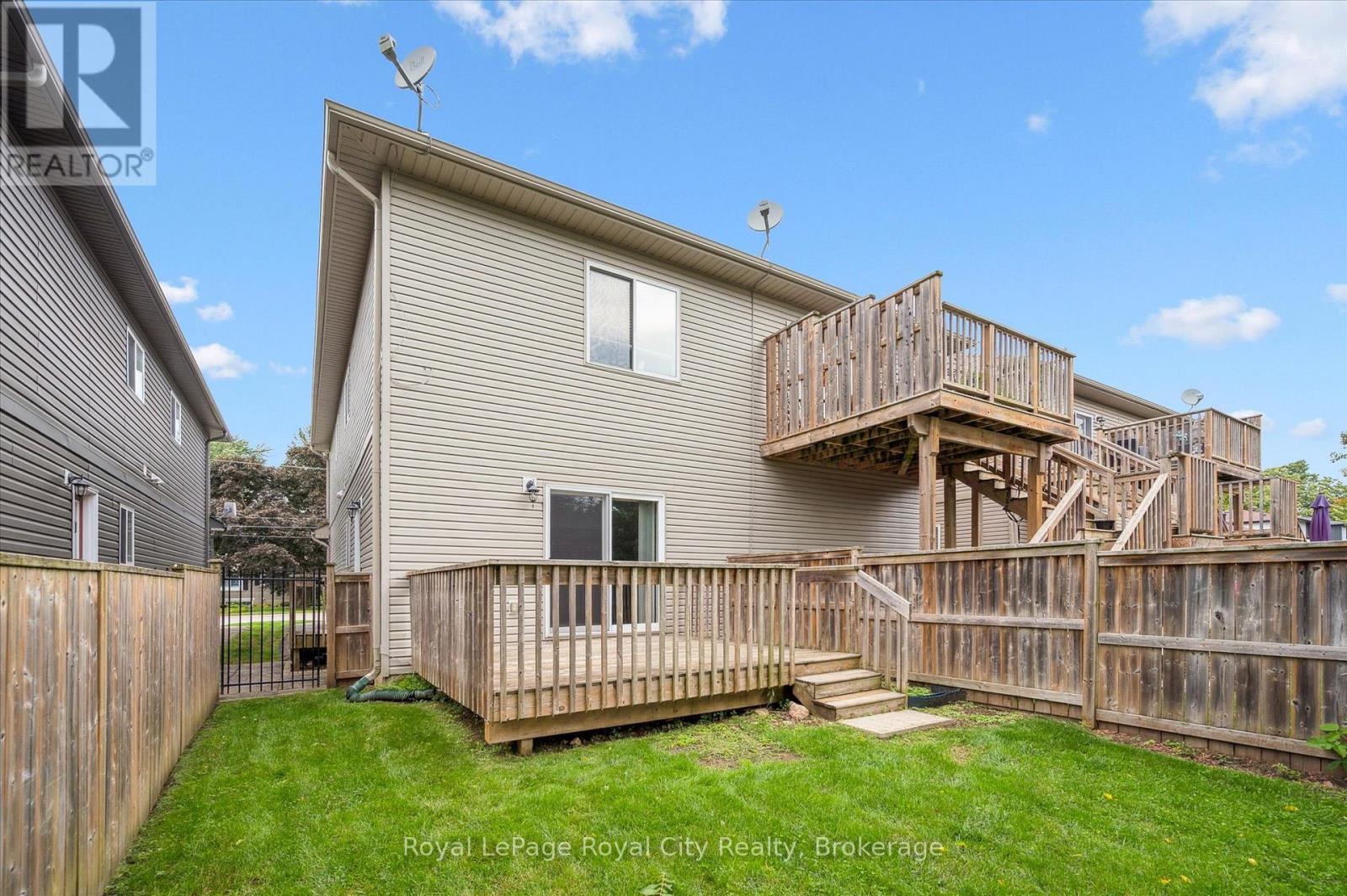 470 Elora Street, Centre Wellington (Fergus), Ontario  N1M 1Y8 - Photo 22 - X12388768