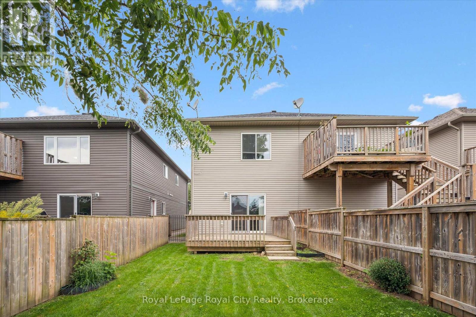 470 Elora Street, Centre Wellington (Fergus), Ontario  N1M 1Y8 - Photo 23 - X12388768