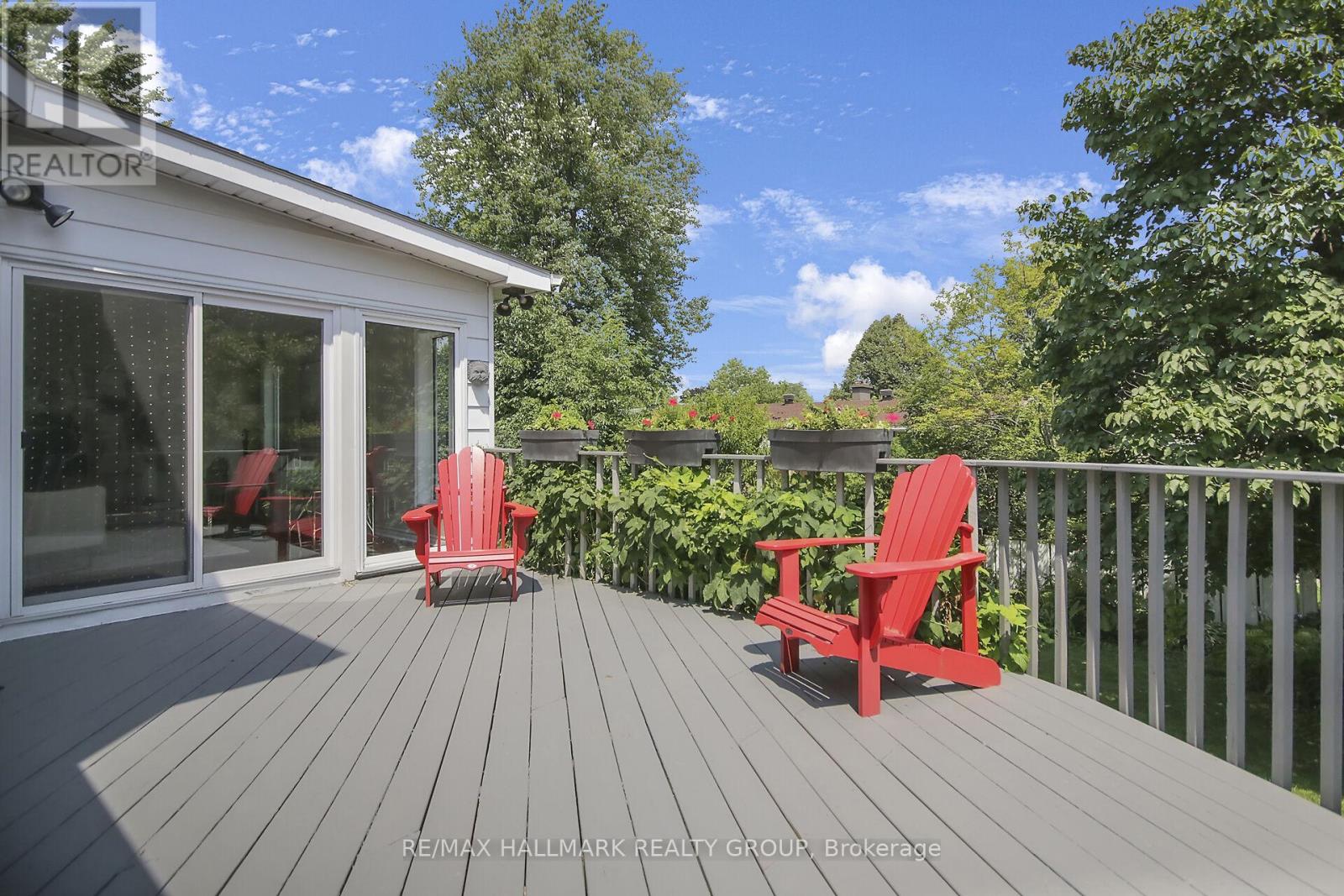 51 Charkay Street, Ottawa, Ontario  K2E 5N5 - Photo 28 - X12388776