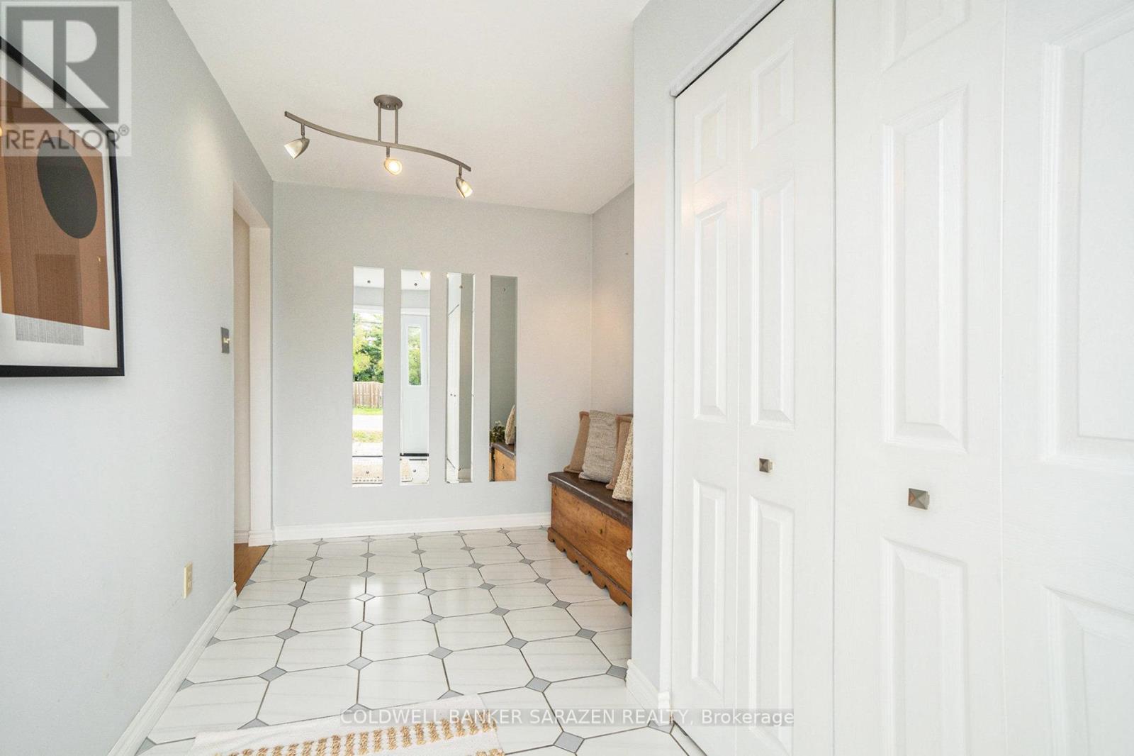 20 Moore Street, Mcnab/braeside, Ontario  K7S 1G4 - Photo 4 - X12388903