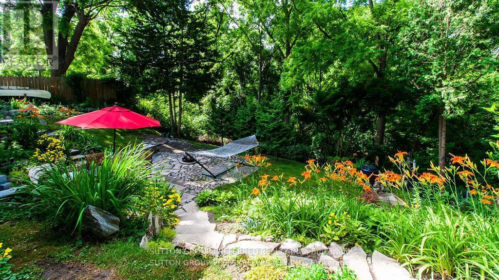 46 Owaissa Street, St. Thomas, Ontario  N5P 1T2 - Photo 11 - X12388733