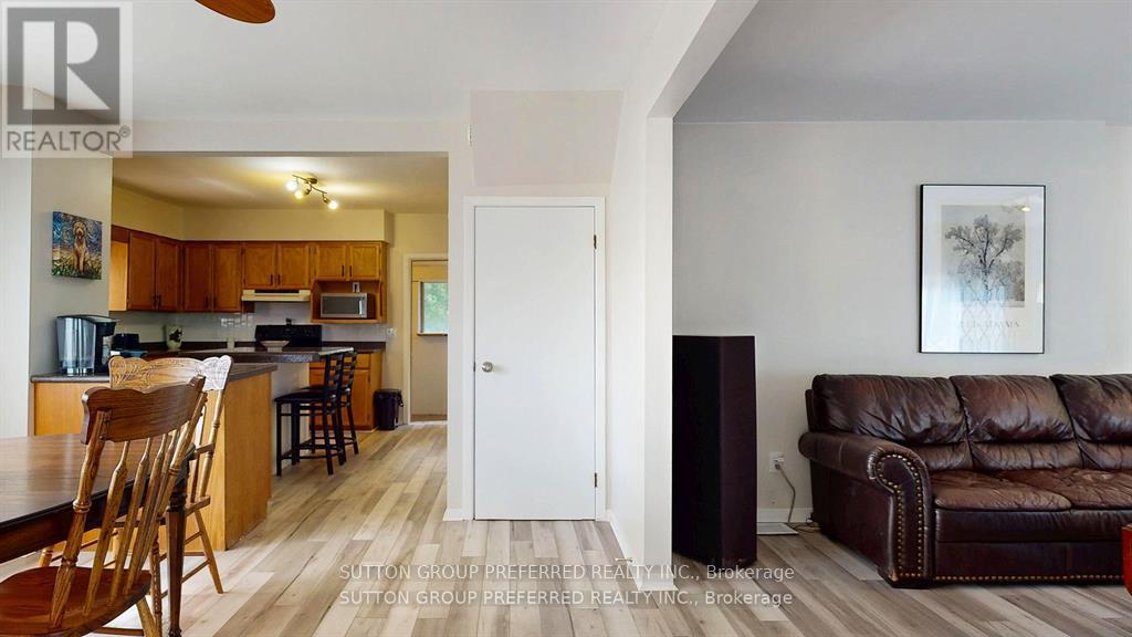46 Owaissa Street, St. Thomas, Ontario  N5P 1T2 - Photo 14 - X12388733