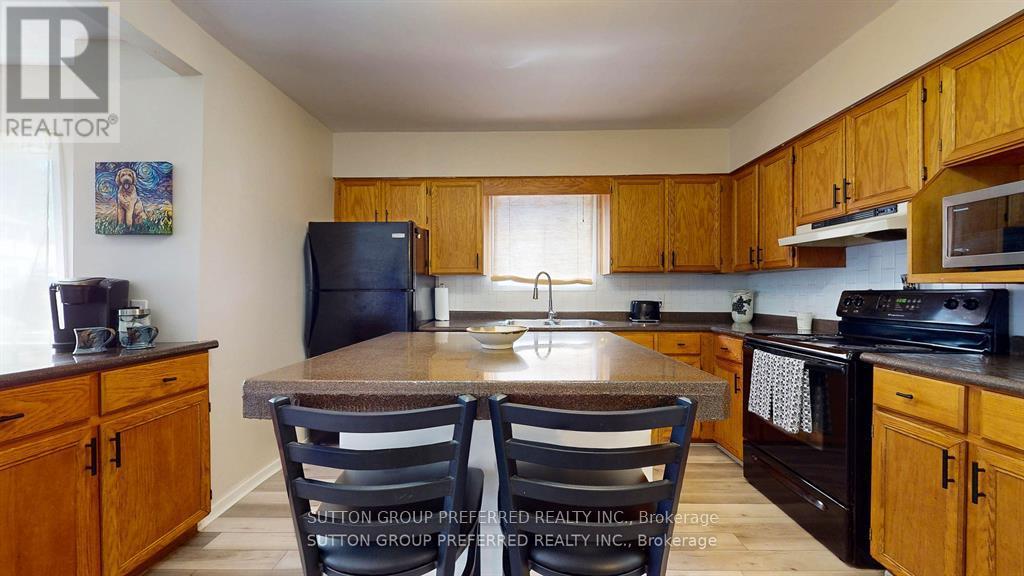46 Owaissa Street, St. Thomas, Ontario  N5P 1T2 - Photo 26 - X12388733
