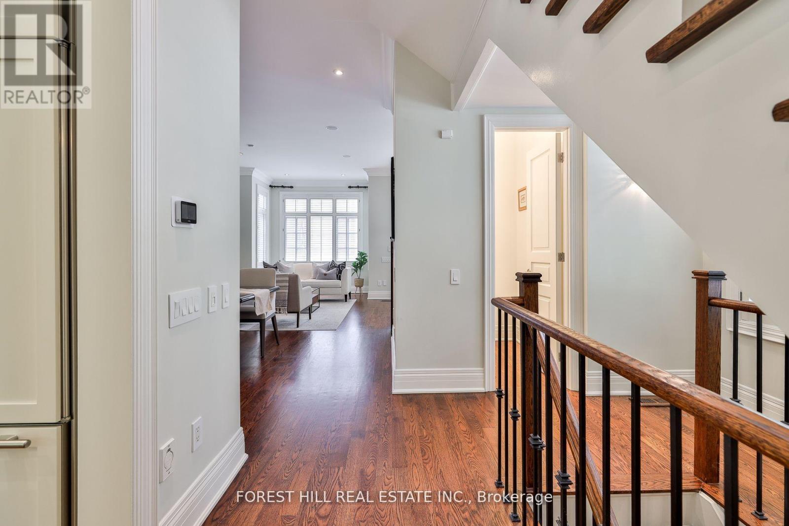 109 Lonsdale Road, Toronto, Ontario  M4V 1W4 - Photo 13 - C12388651