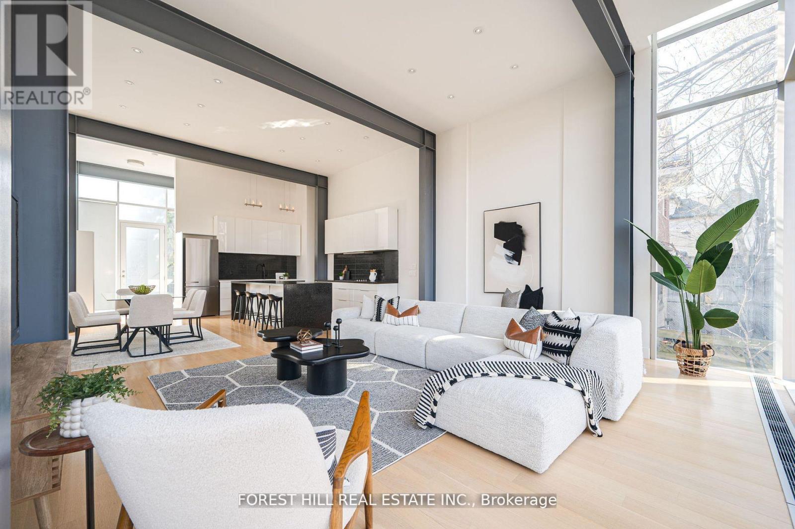561 Arlington Avenue, Toronto, Ontario  M6C 3A6 - Photo 17 - C12388689