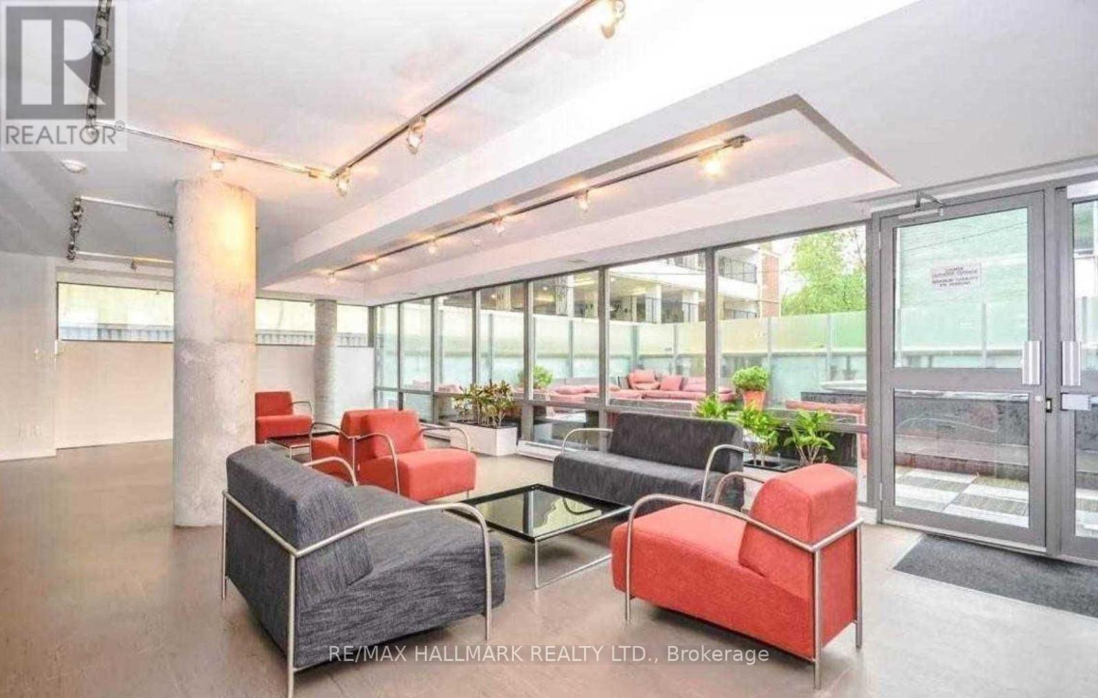 901 - 22 Wellesley Street E, Toronto, Ontario  M4Y 1G3 - Photo 10 - C12388710