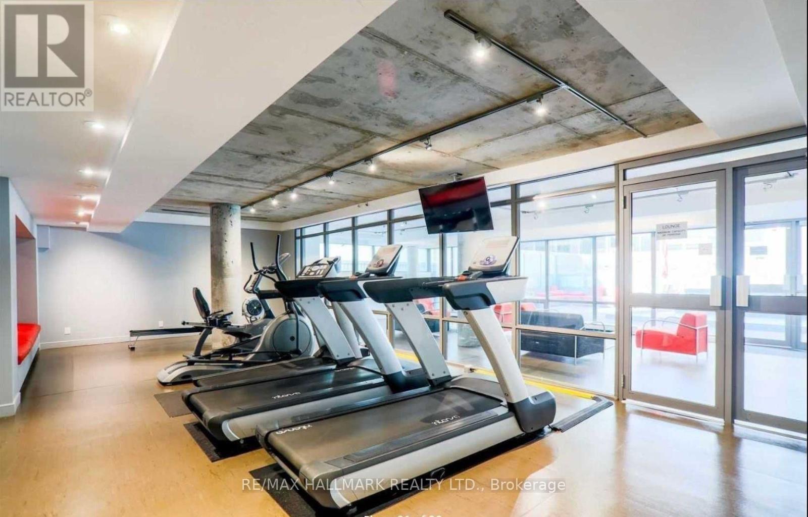 901 - 22 Wellesley Street E, Toronto, Ontario  M4Y 1G3 - Photo 11 - C12388710