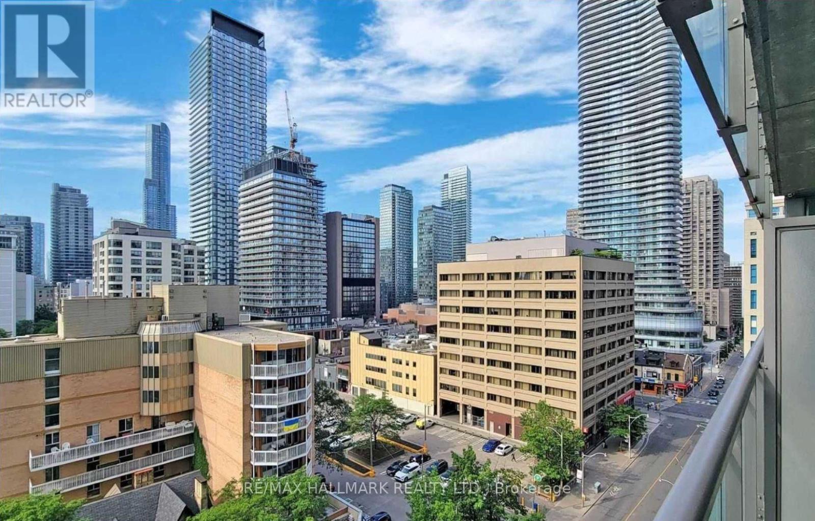 901 - 22 Wellesley Street E, Toronto, Ontario  M4Y 1G3 - Photo 4 - C12388710