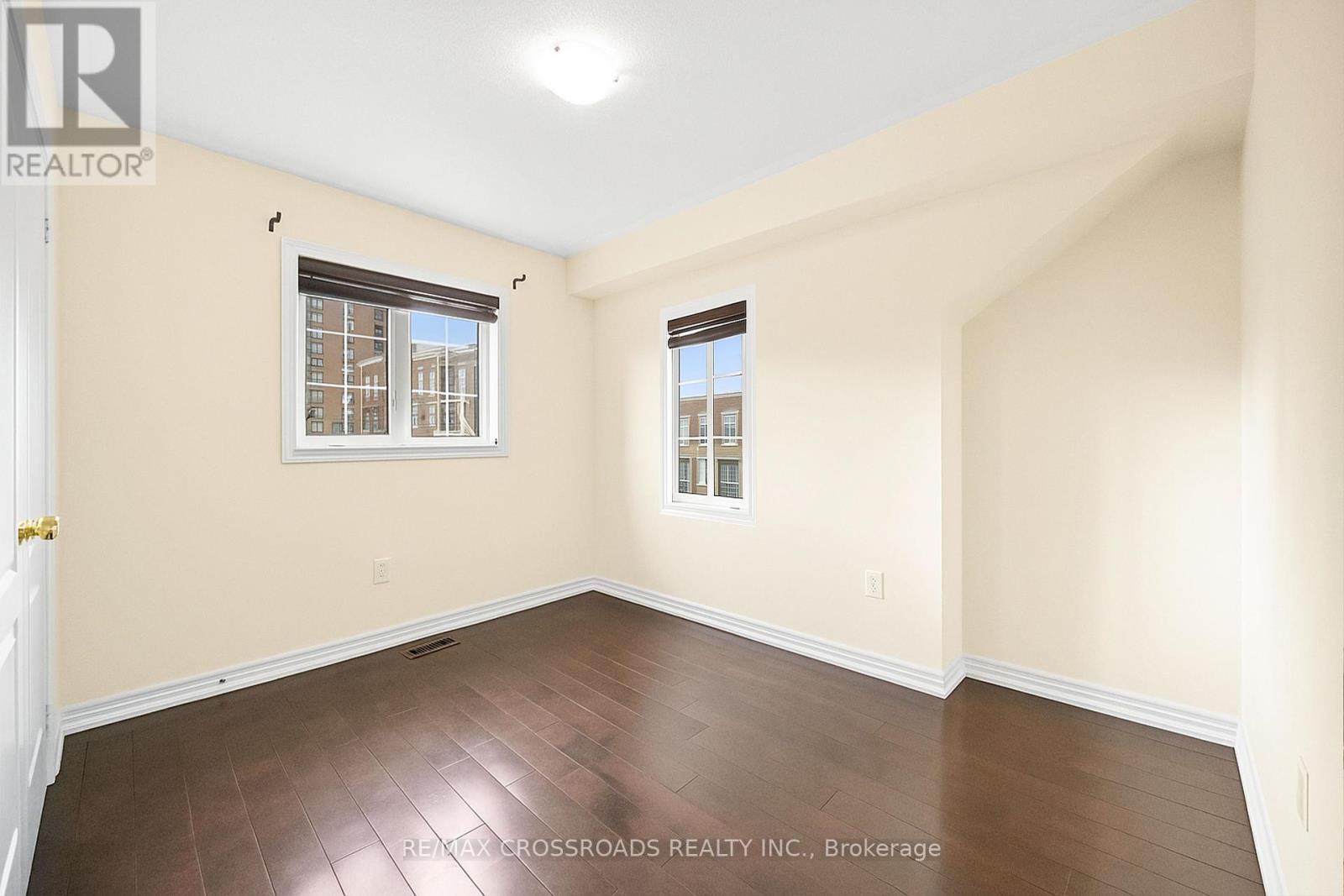 118 Mary Chapman Boulevard, Toronto, Ontario  M9M 0B3 - Photo 30 - W12388619