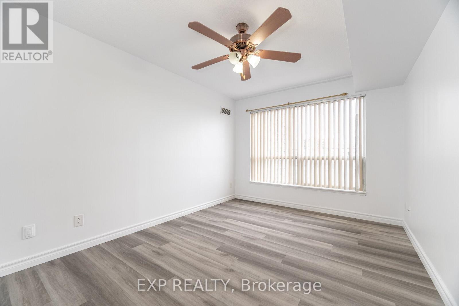 1202 - 2550 Lawrence Avenue E, Toronto, Ontario  M1P 2R7 - Photo 14 - E12388250
