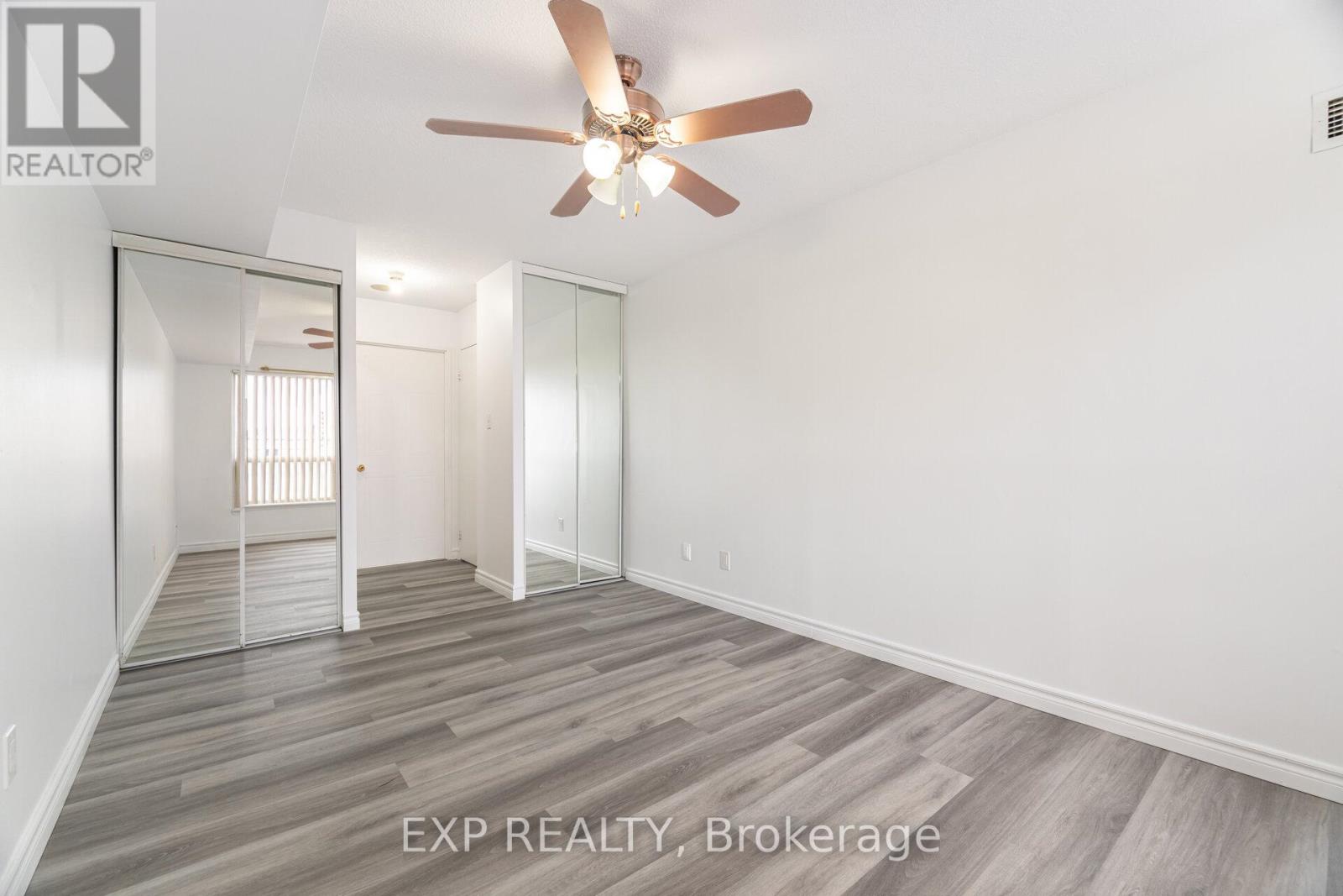 1202 - 2550 Lawrence Avenue E, Toronto, Ontario  M1P 2R7 - Photo 15 - E12388250