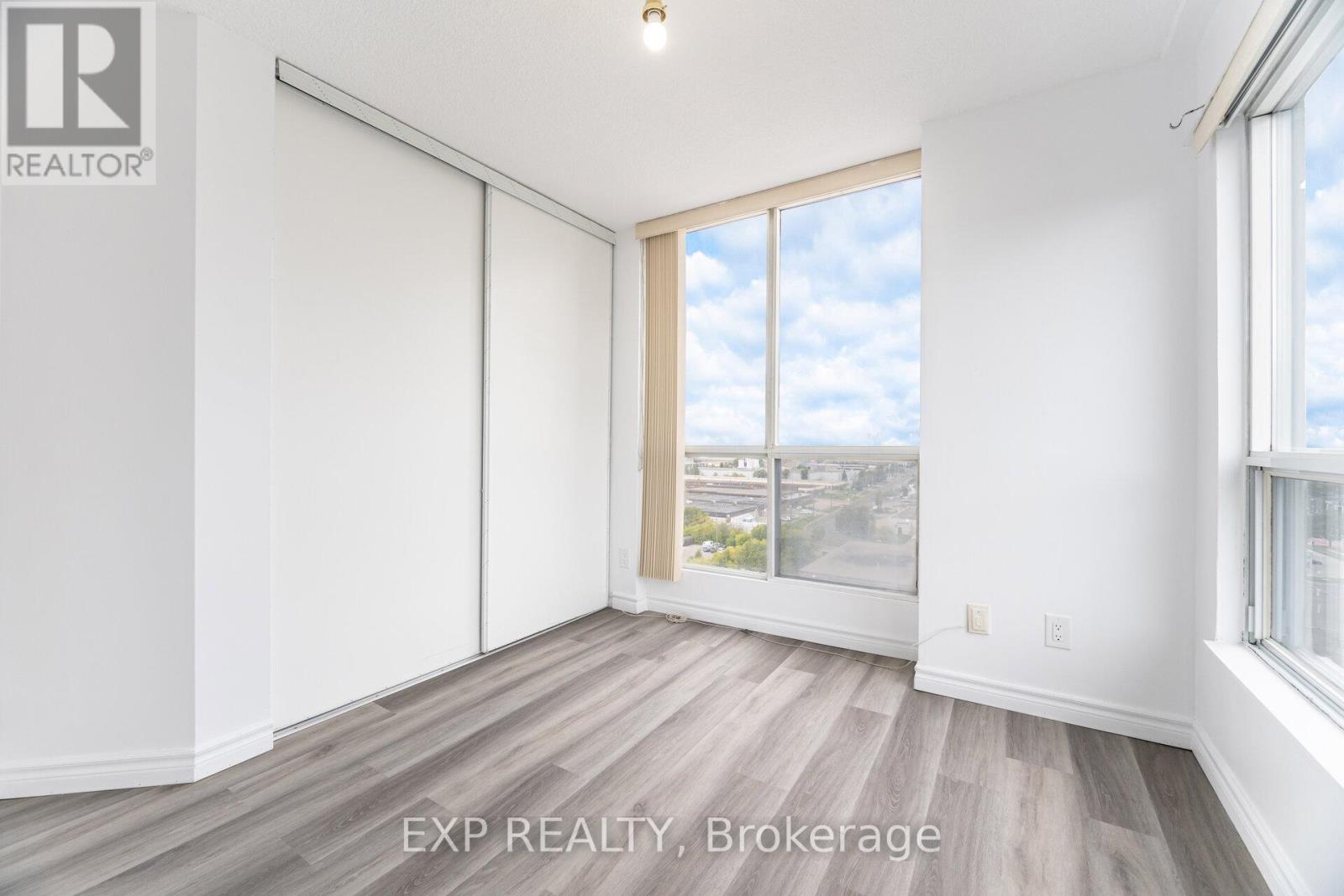 1202 - 2550 Lawrence Avenue E, Toronto, Ontario  M1P 2R7 - Photo 19 - E12388250