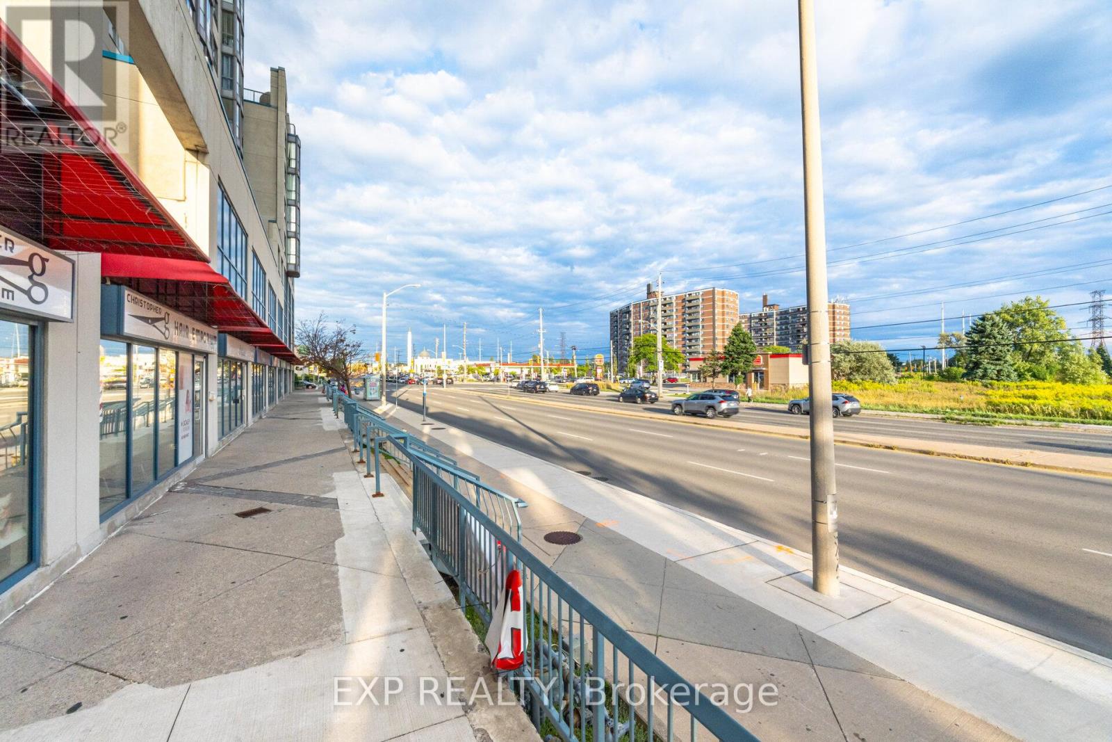 1202 - 2550 Lawrence Avenue E, Toronto, Ontario  M1P 2R7 - Photo 31 - E12388250
