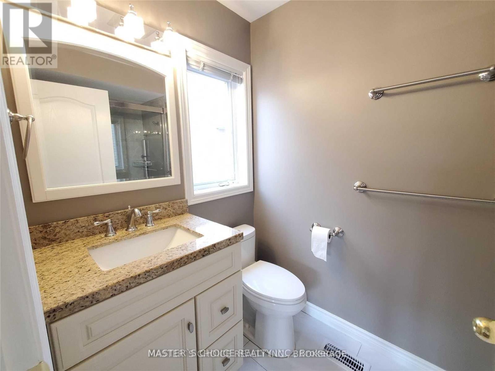 24 Golden Oak Avenue, Richmond Hill, Ontario  L4S 1Y6 - Photo 19 - N12385916