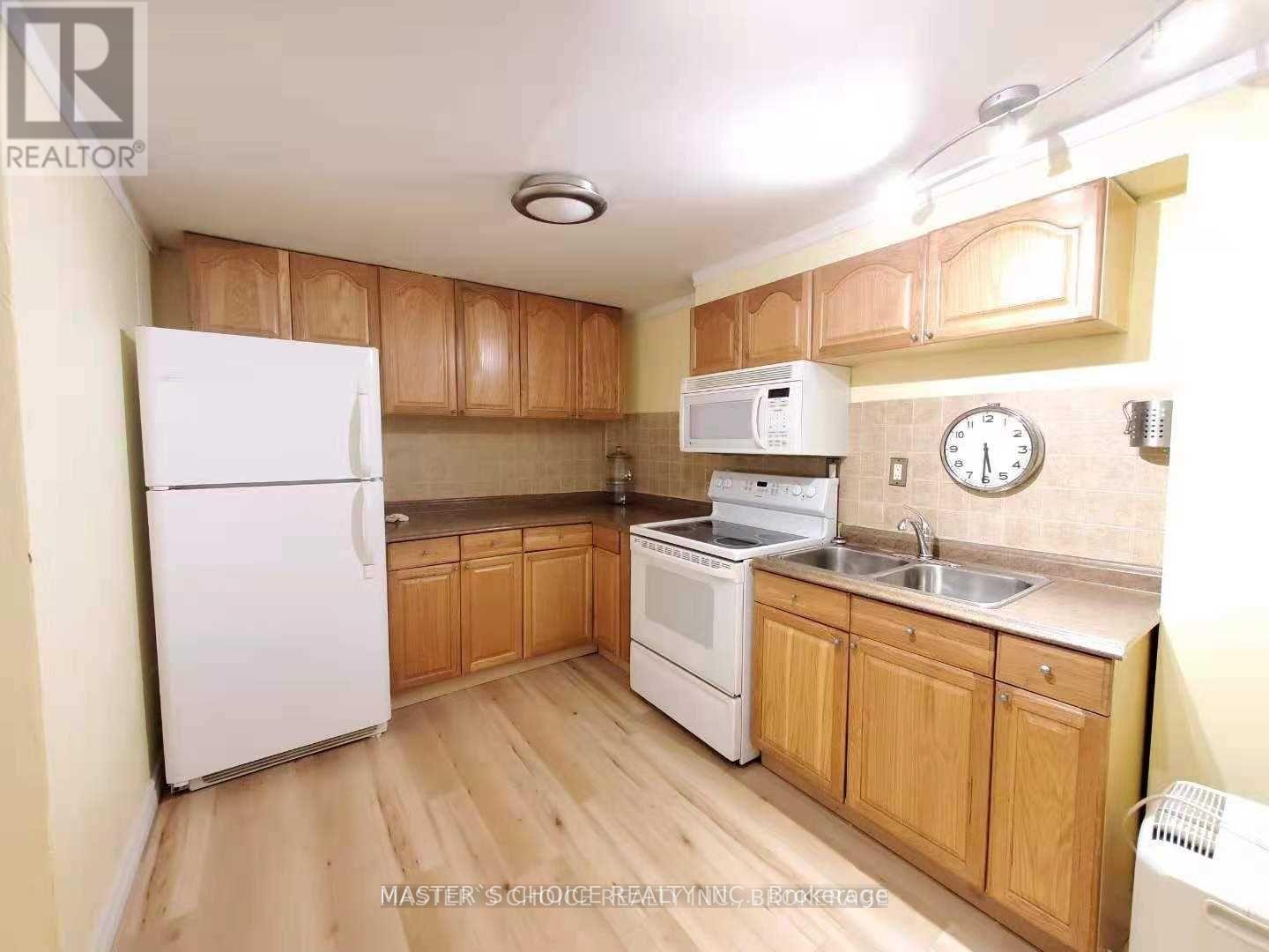 24 Golden Oak Avenue, Richmond Hill, Ontario  L4S 1Y6 - Photo 25 - N12385916