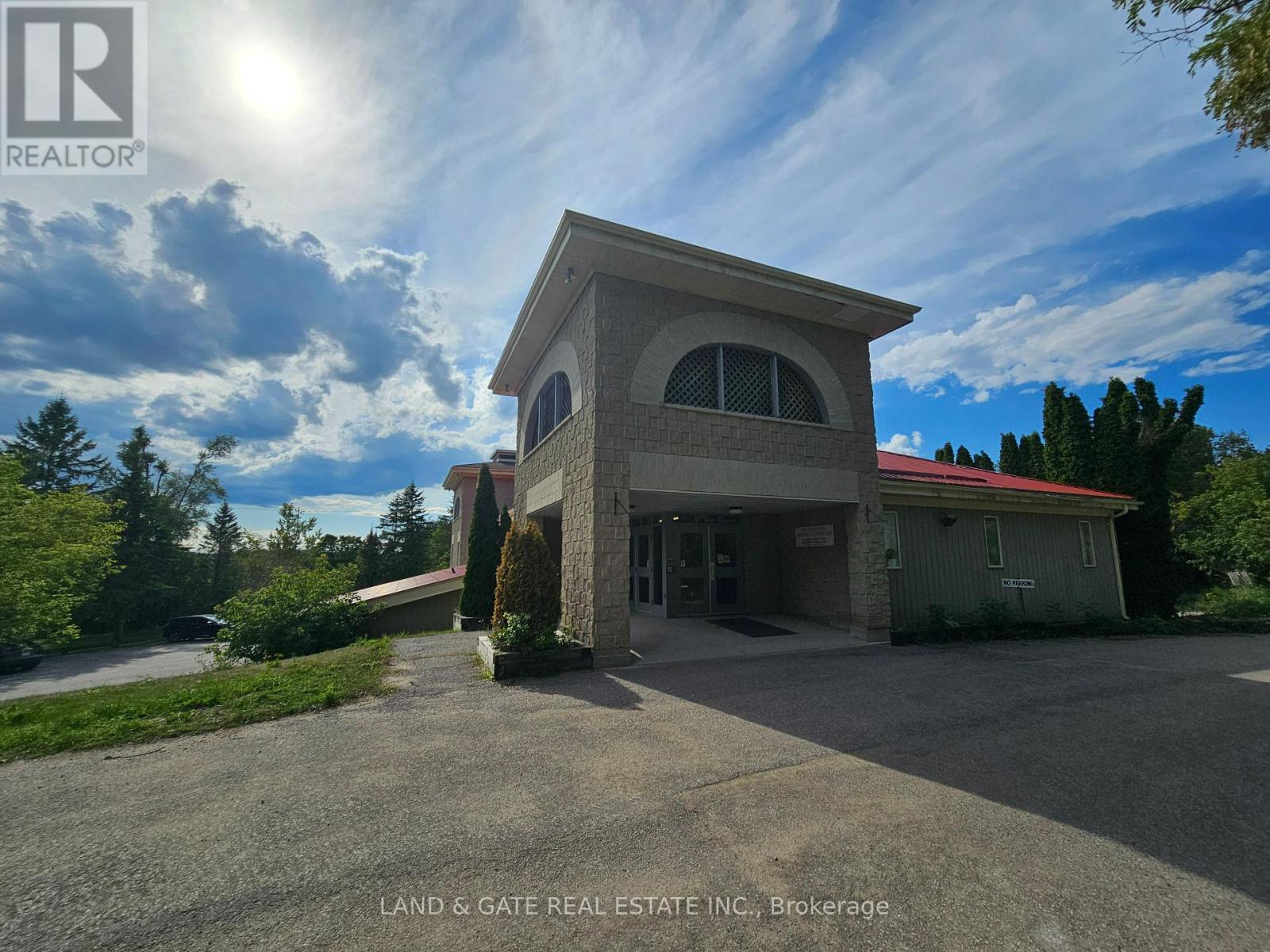205 Francis Street E, Kawartha Lakes, Ontario  K0M 1N0 - Photo 11 - X12388869