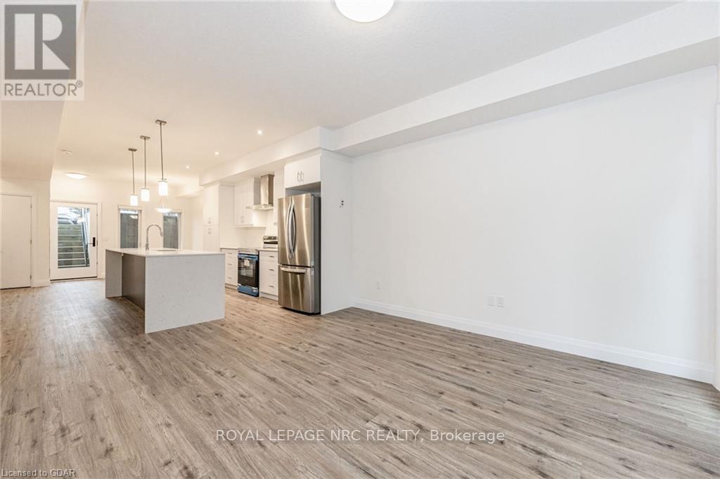47 Lily Lane, Guelph, Ontario  N1L 1E2 - Photo 6 - X12388843