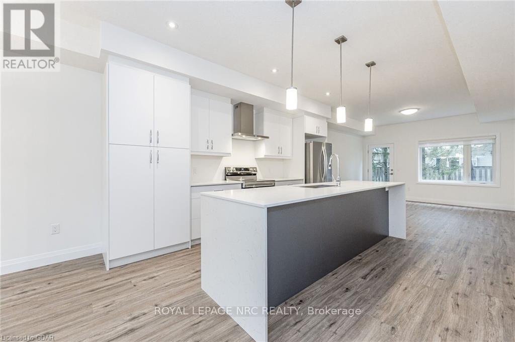 47 Lily Lane, Guelph, Ontario  N1L 1E2 - Photo 7 - X12388843