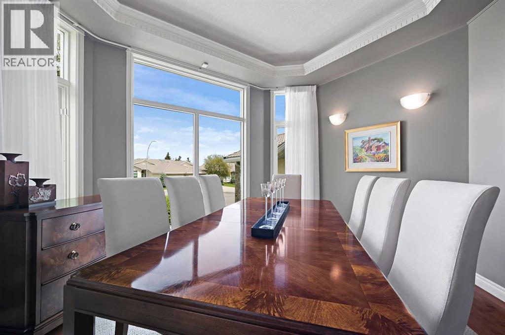 Property at 75 Hamptons Bay NW image 4