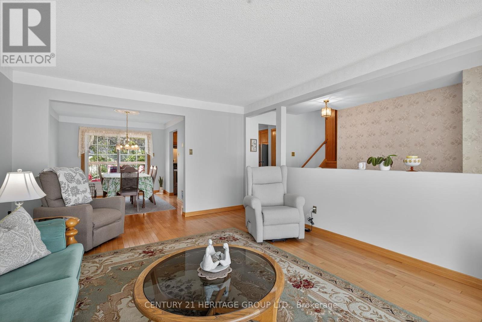 392 Colborne Street, Bradford West Gwillimbury, Ontario  L3Z 1C8 - Photo 10 - N12388639