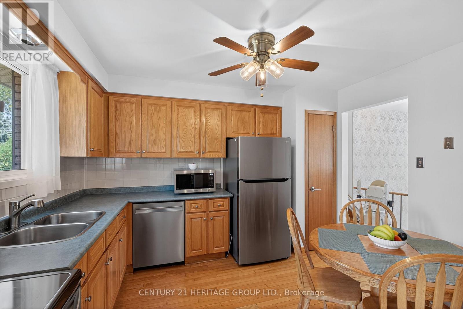 392 Colborne Street, Bradford West Gwillimbury, Ontario  L3Z 1C8 - Photo 13 - N12388639