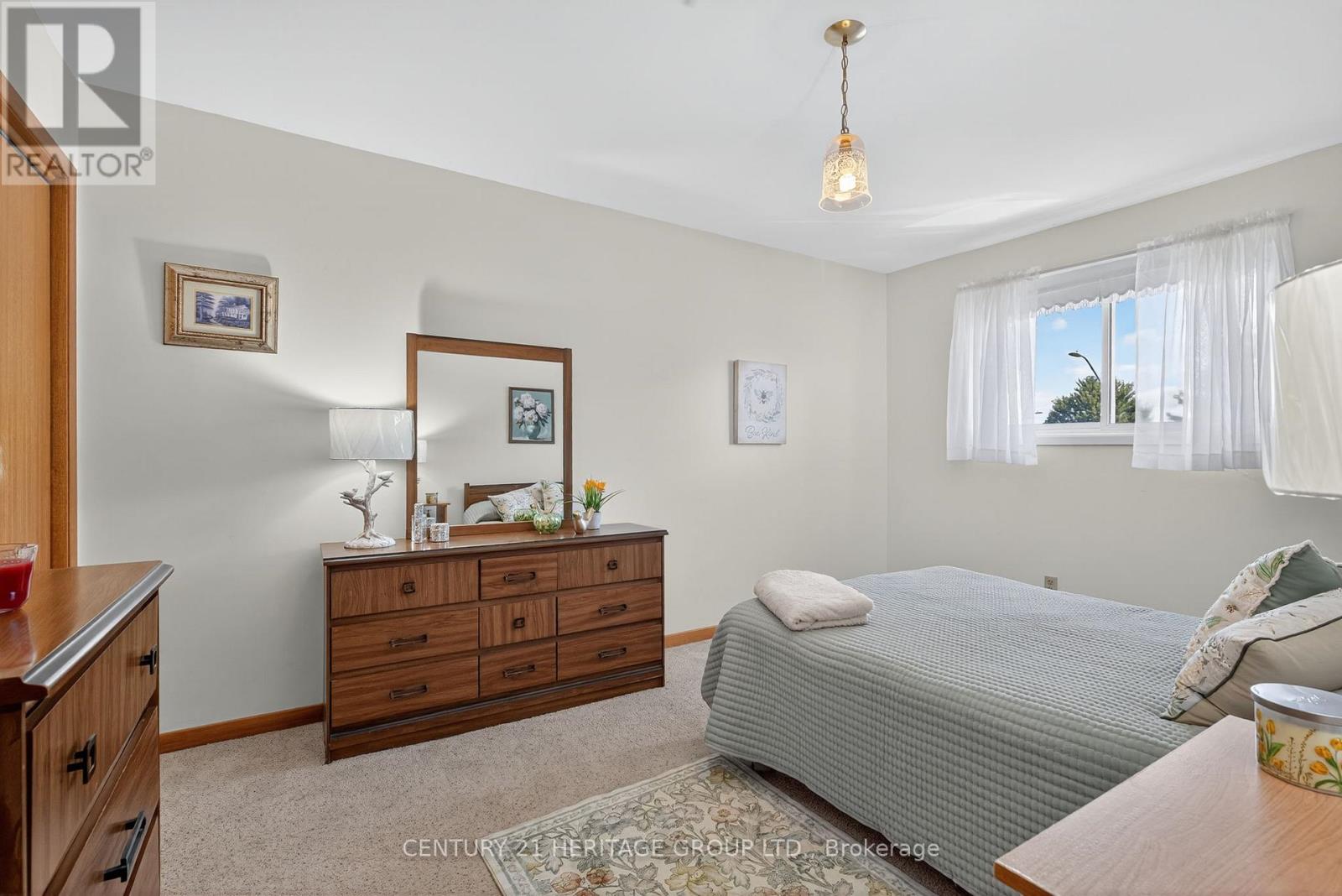 392 Colborne Street, Bradford West Gwillimbury, Ontario  L3Z 1C8 - Photo 16 - N12388639