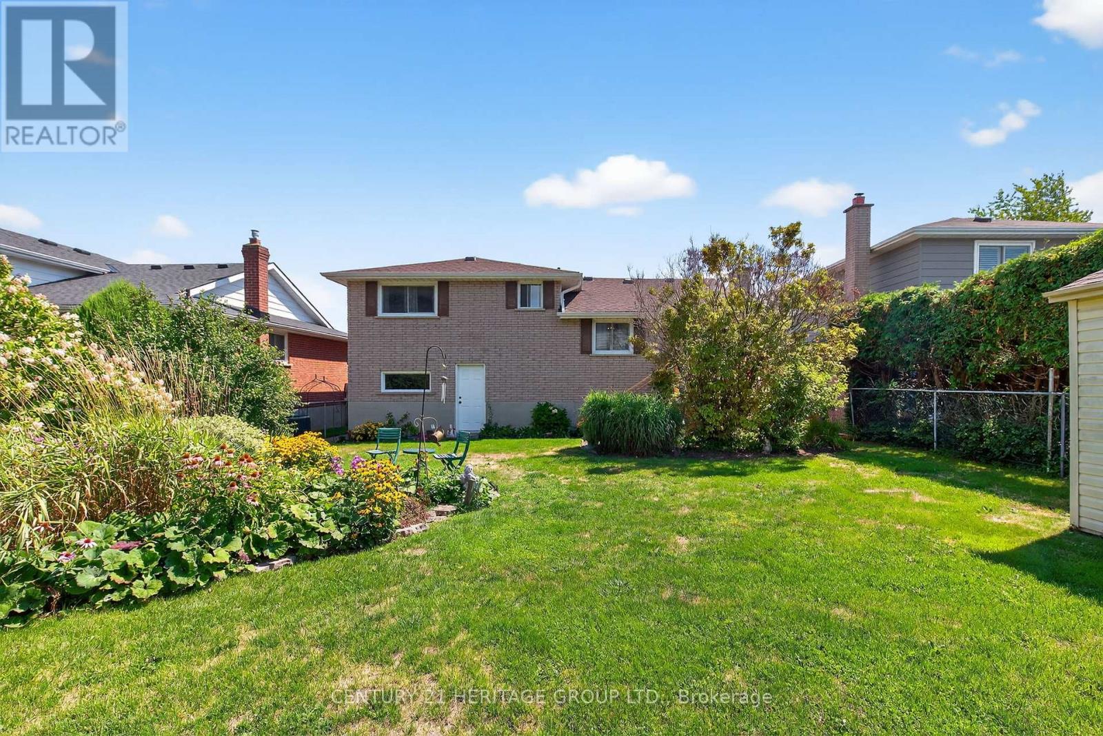 392 Colborne Street, Bradford West Gwillimbury, Ontario  L3Z 1C8 - Photo 35 - N12388639