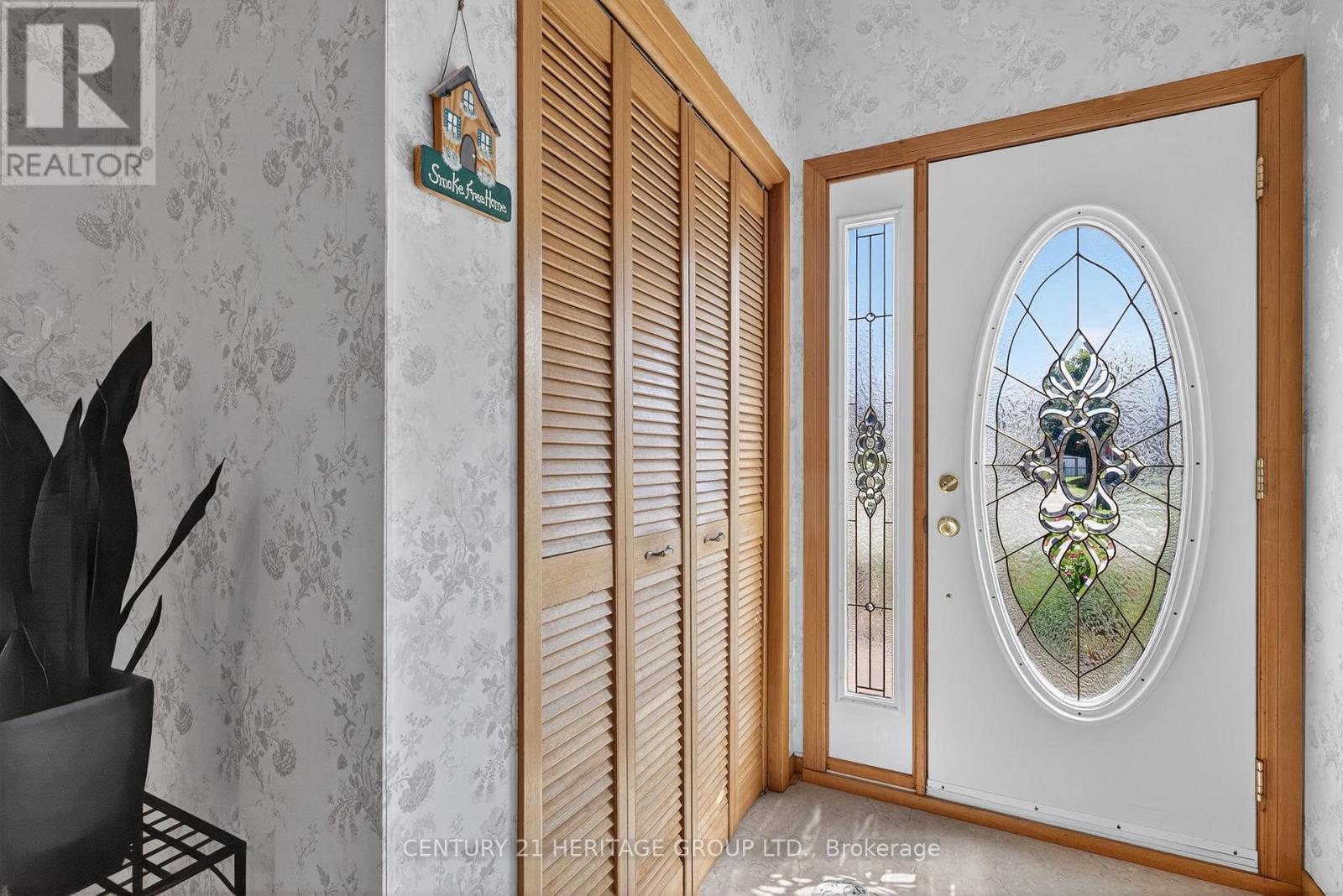 392 Colborne Street, Bradford West Gwillimbury, Ontario  L3Z 1C8 - Photo 6 - N12388639