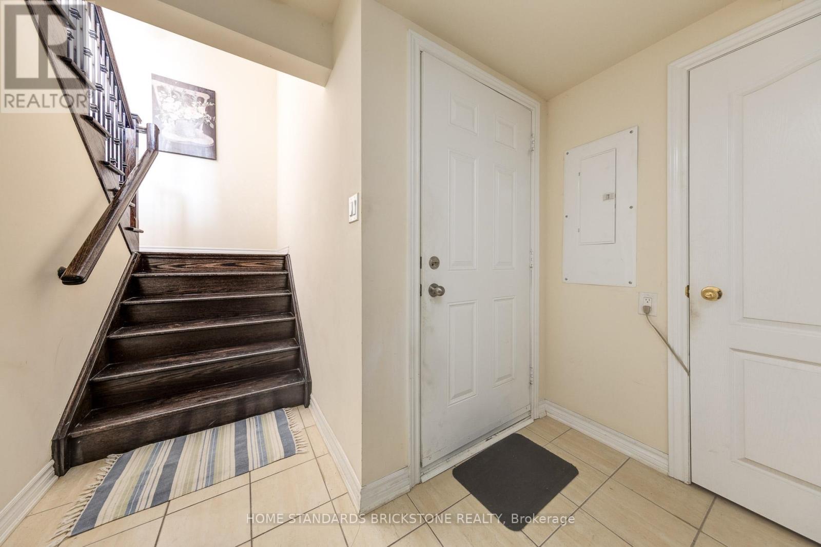 28 - 8777 Dufferin Street, Vaughan (Patterson), Ontario  L4J 8W3 - Photo 32 - N12388686