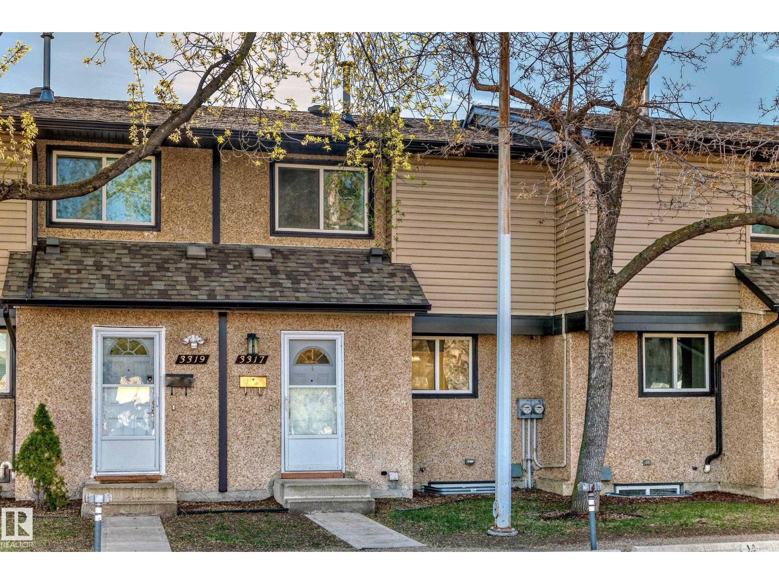 3317 142 AV NW, Edmonton, Alberta