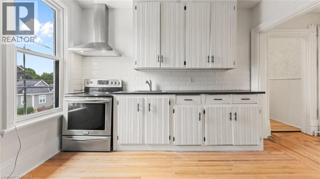 4 St George Street Unit# 2, Brantford, Ontario  N3R 1V1 - Photo 12 - 40767380