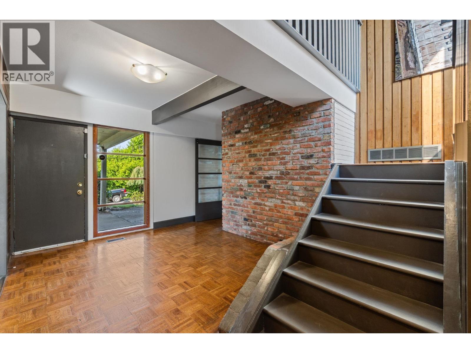 442 Monteray Avenue, North Vancouver, British Columbia  V7N 3G2 - Photo 10 - R3044026