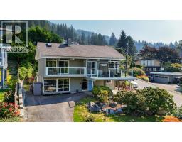 442 MONTERAY AVENUE
