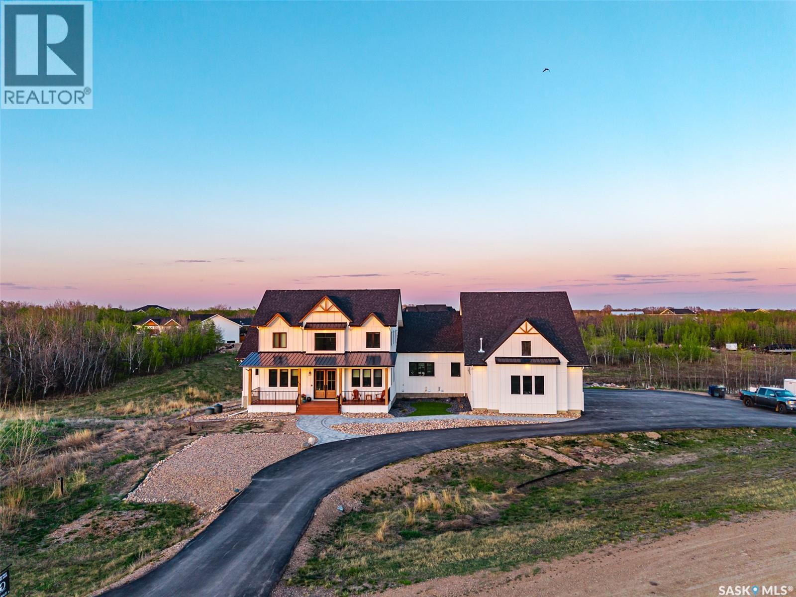<h3>$1,999,900</h3><p>43 Applewood Court, Corman Park Rm No. 344, Saskatchewan</p>