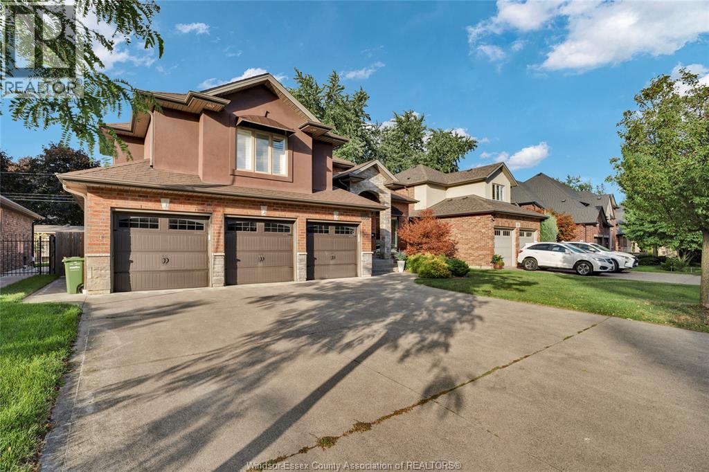 555 Superior Street, Lasalle, Ontario  N9J 3Z5 - Photo 2 - 25022673