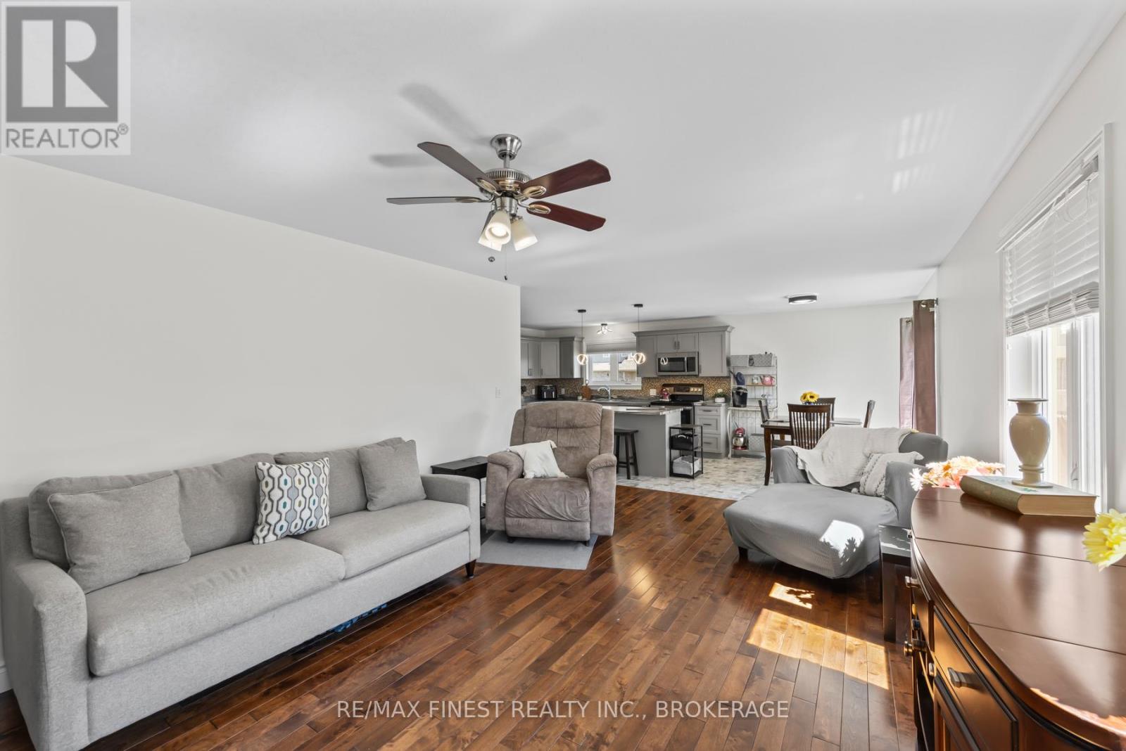 113 Saul Street, Loyalist, Ontario  K0H 2H0 - Photo 18 - X12388927