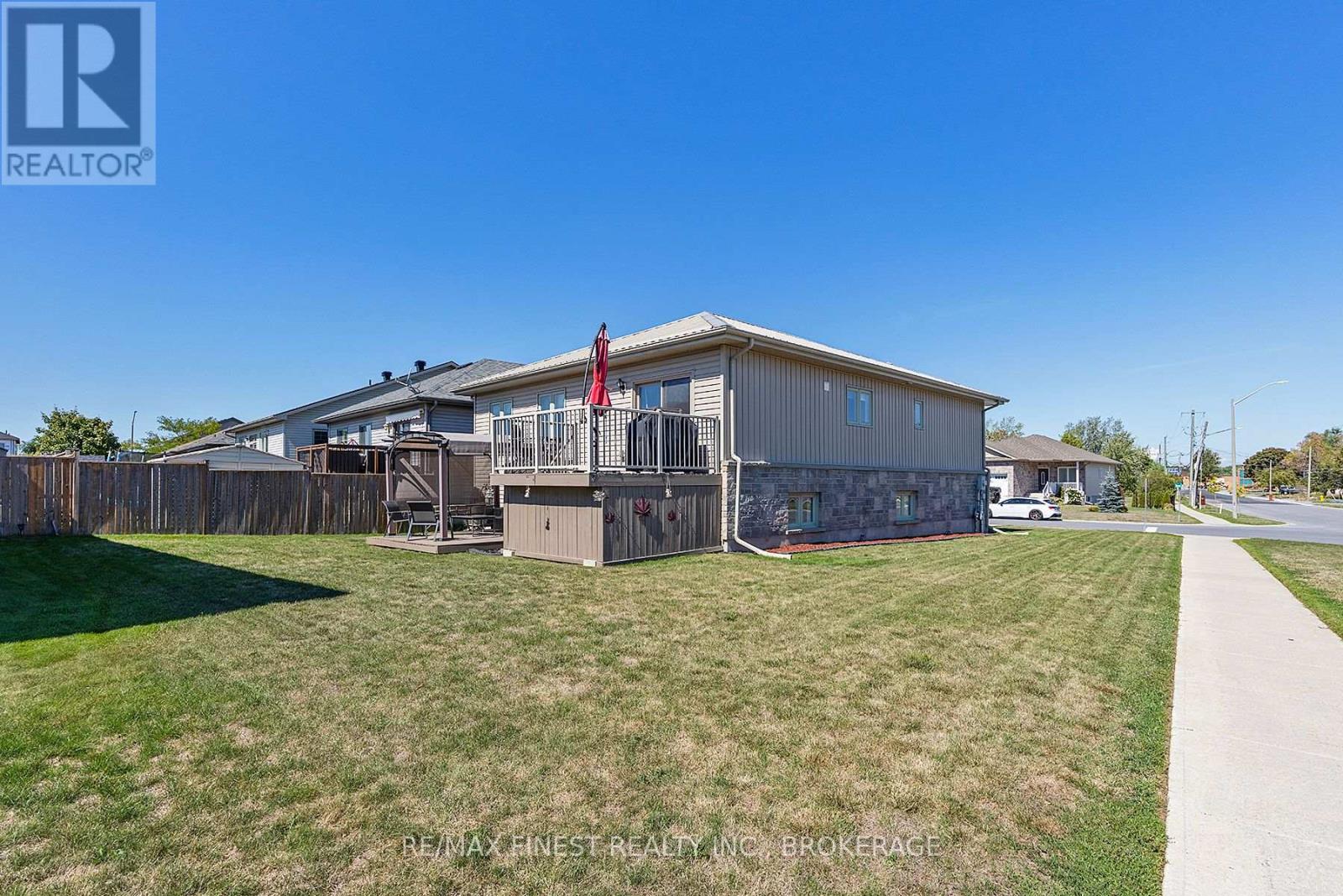 113 Saul Street, Loyalist, Ontario  K0H 2H0 - Photo 42 - X12388927