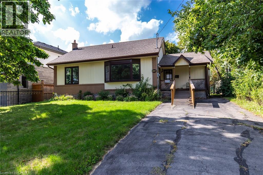 Property at 149 MANSFIELD Drive image 2