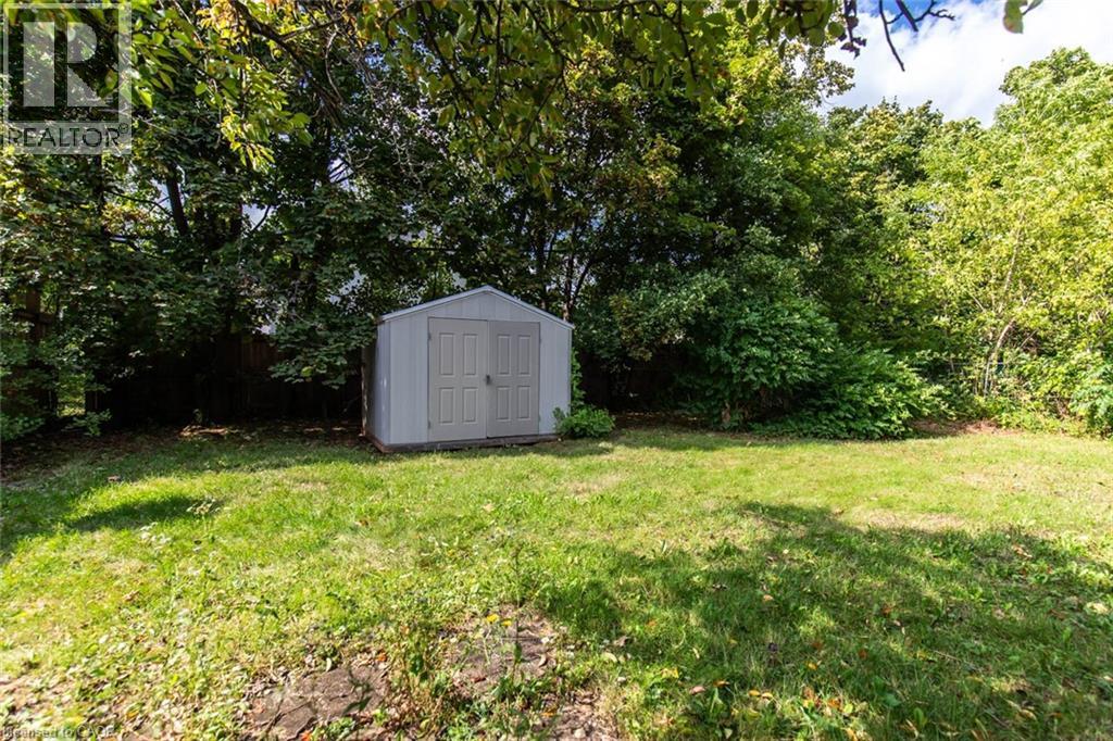 Property at 149 MANSFIELD Drive image 4