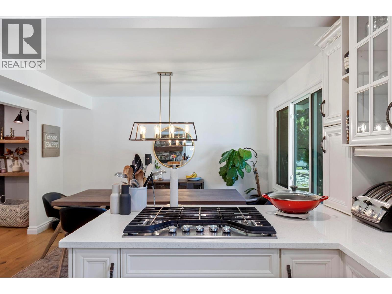 4540 Lakeshore Road, Kelowna, British Columbia  V1W 1X2 - Photo 18 - 10357870