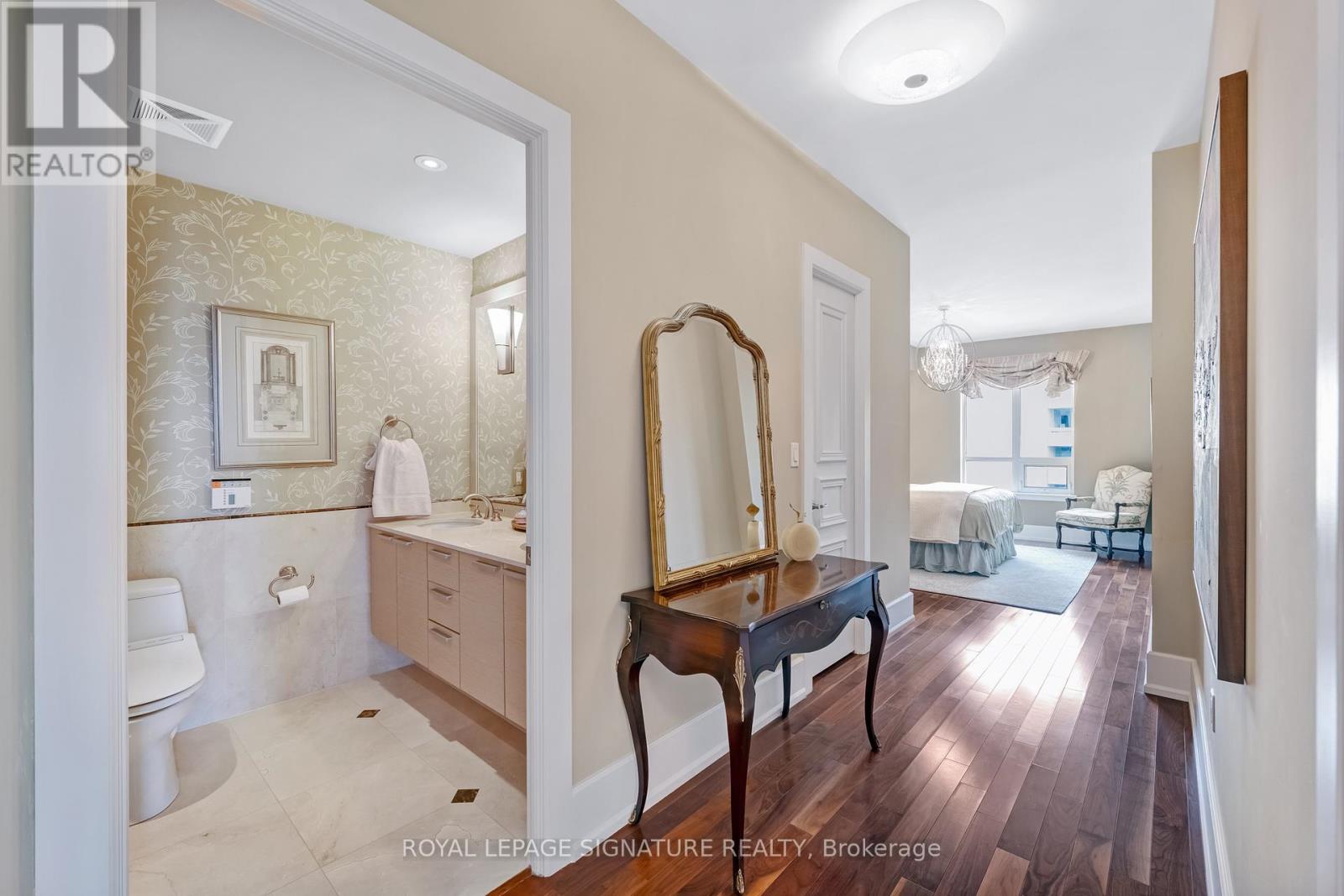 1704 - 662 Sheppard Avenue E, Toronto, Ontario  M2K 3E6 - Photo 20 - C12388761