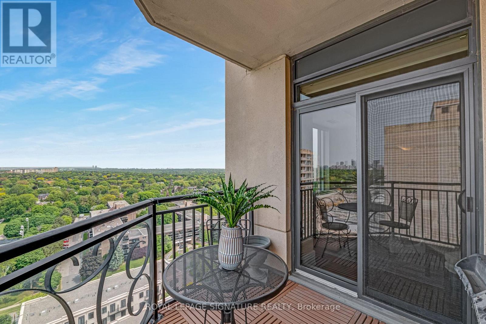 1704 - 662 Sheppard Avenue E, Toronto, Ontario  M2K 3E6 - Photo 29 - C12388761