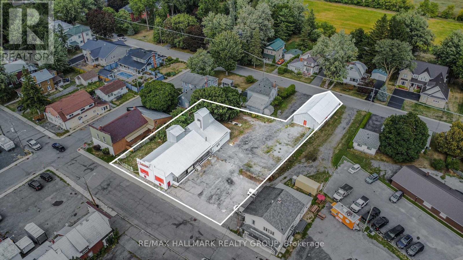 33 King Street, North Dundas, Ontario  K0C 1H0 - Photo 2 - X12388917
