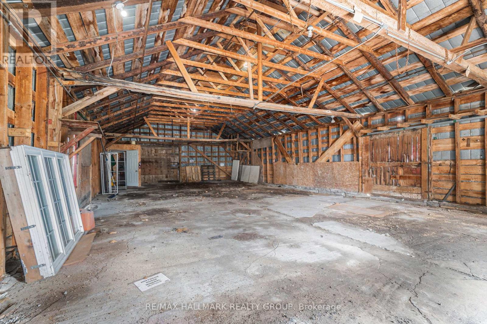 33 King Street, North Dundas, Ontario  K0C 1H0 - Photo 27 - X12388917